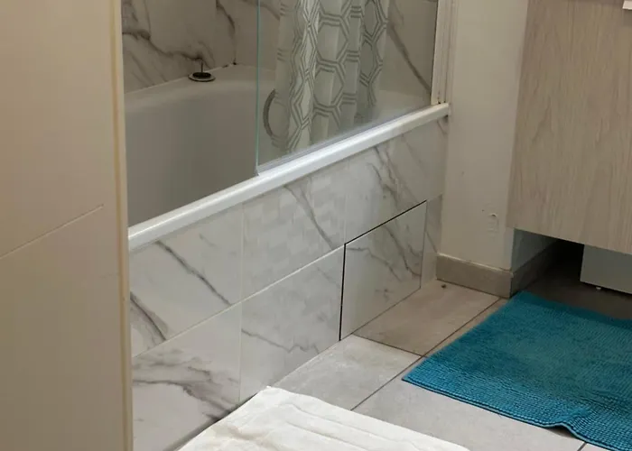 Le Reflet D'ambre Gex